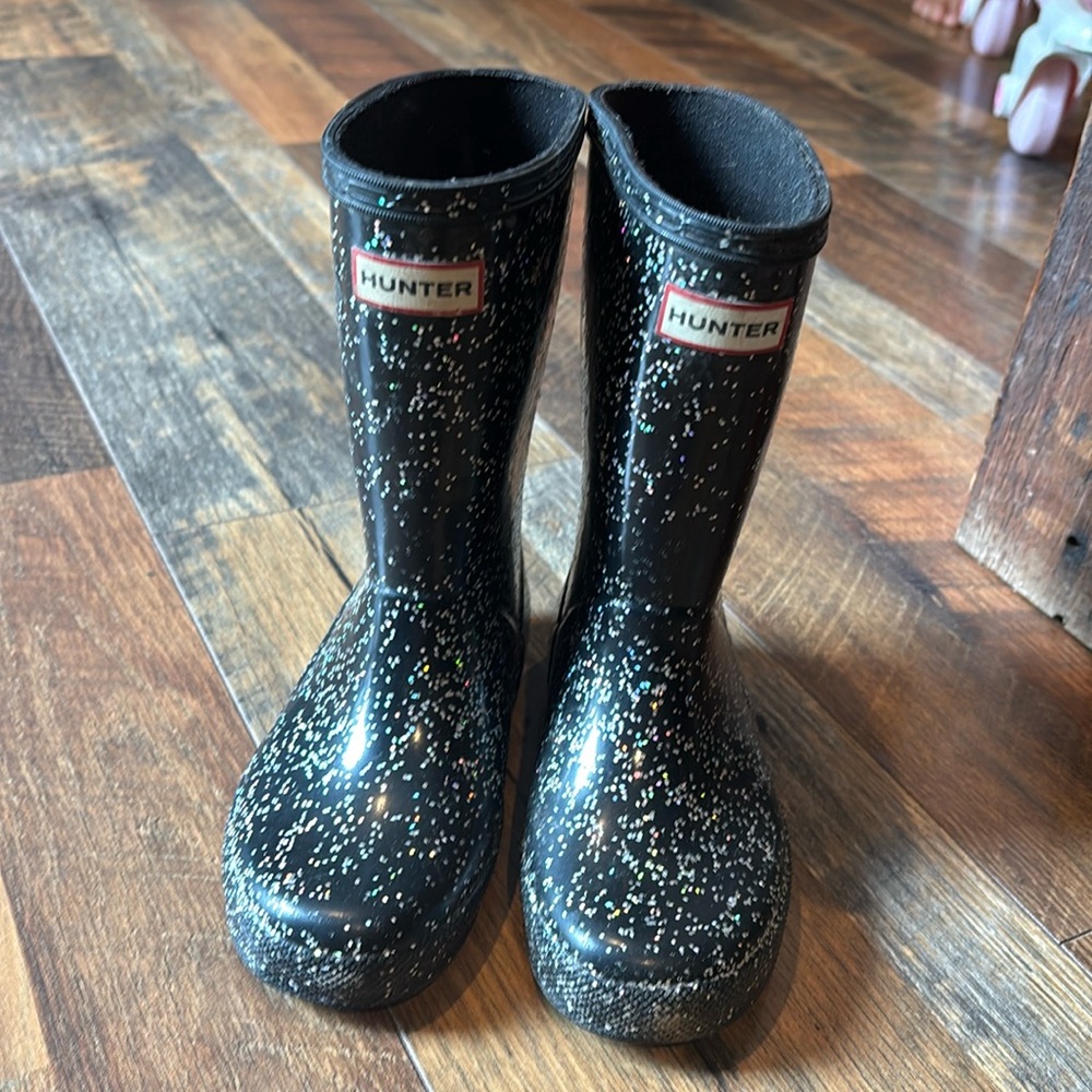 Black sparkle hunter boots